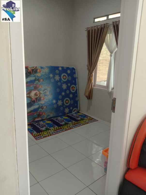 rumah kampung nyaman asri di desa karang nanas