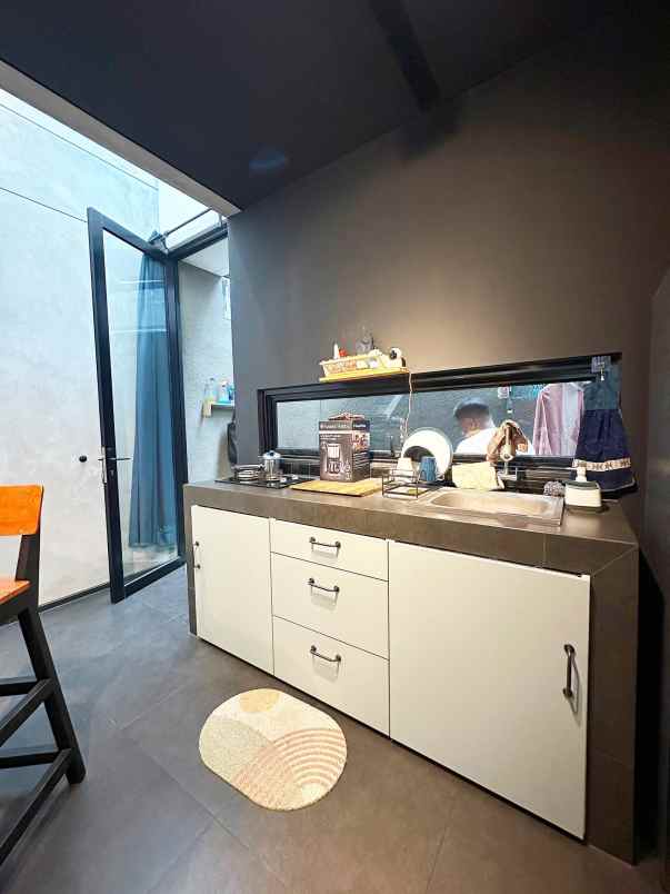 rumah kawasan cikunir bekasi dekat stasiun dan tol