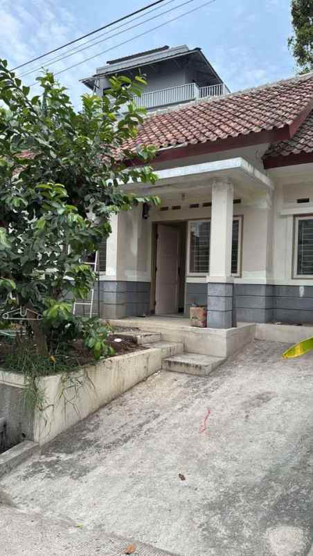 rumah kolmas cipageran dekat pemkot cimahi