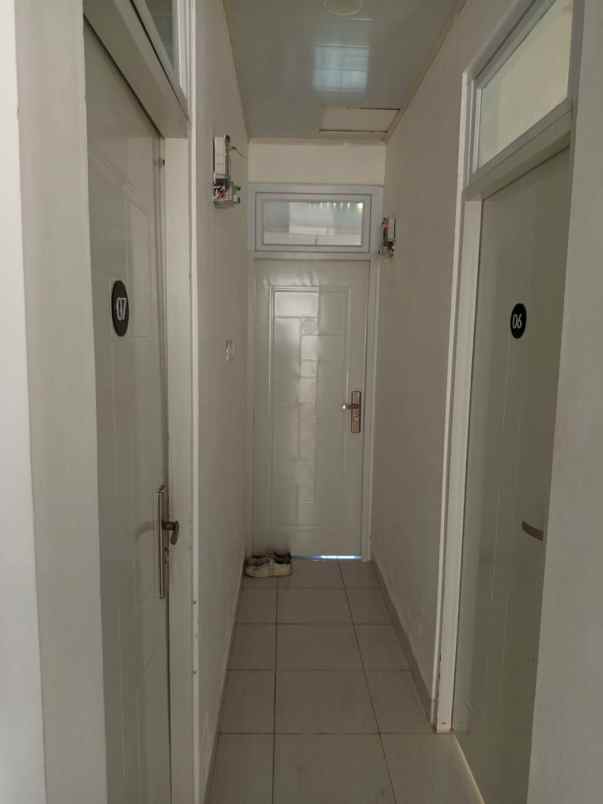 rumah kost 8 kamar full