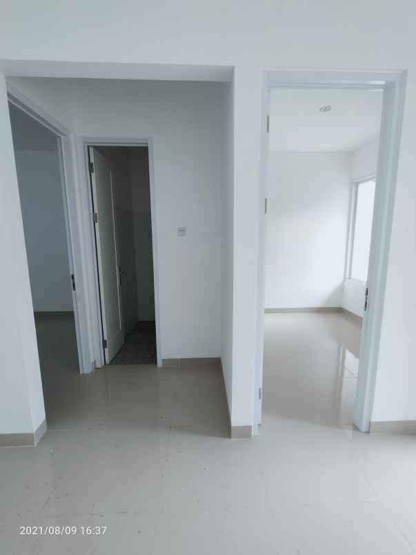 rumah meruyung limo depok