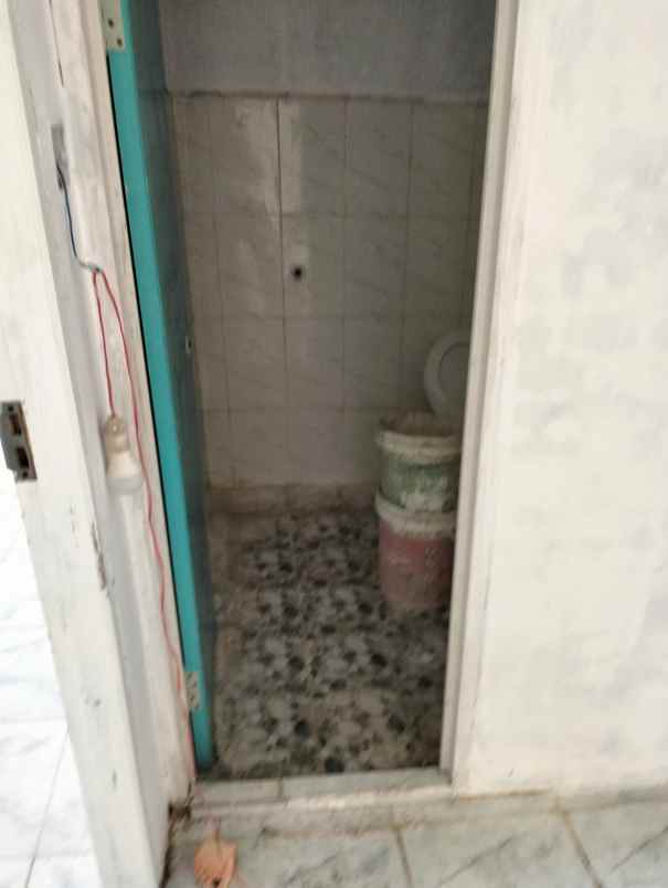 rumah mewah di jalan kota baru rumbai