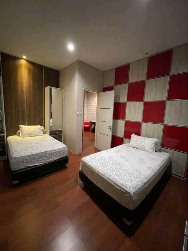 rumah mewah ready di rajabasa semarang