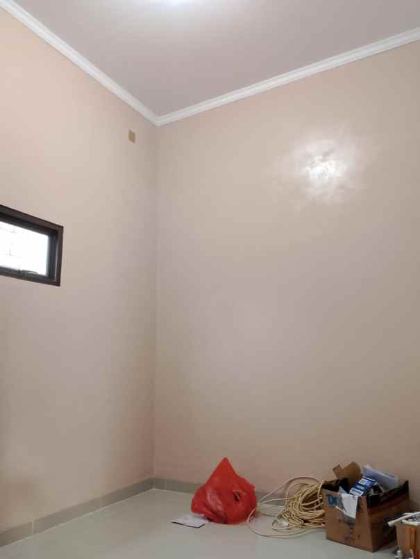 rumah mewah siap huni nyaman dan strategis