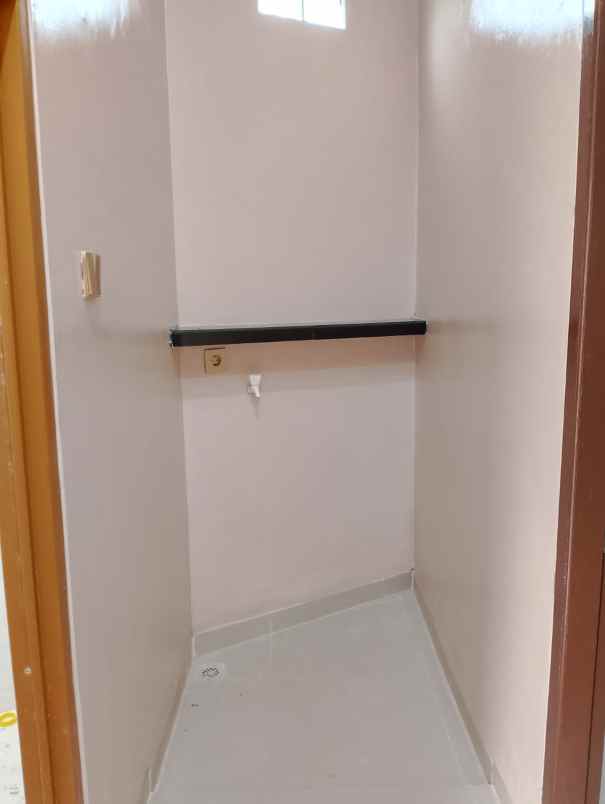 rumah mewah siap huni nyaman dan strategis