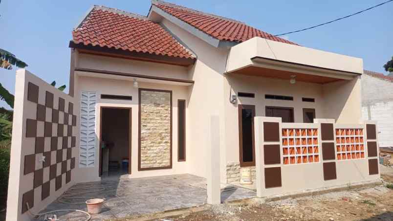 rumah mewah siap huni nyaman dan strategis