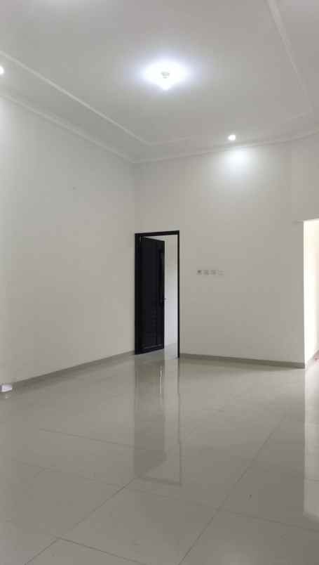 rumah modern siap huni shm ready 5 menit kampus unnes