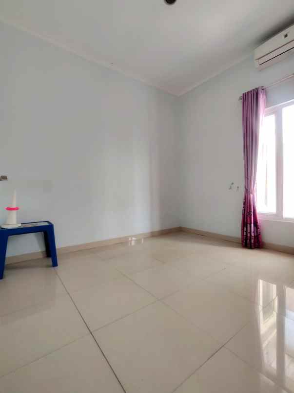 rumah murah dalam cluster di duren sawit jaktim