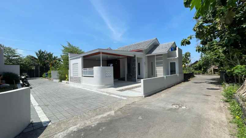 rumah murah tanah luas