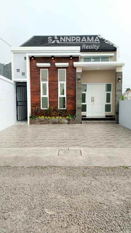 rumah murah tanah luas selangkah tol limo depok