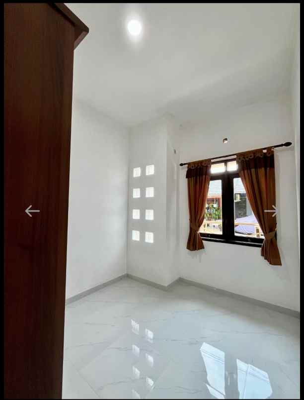 rumah nyaman siap huni di cluster arcamanik townhouse