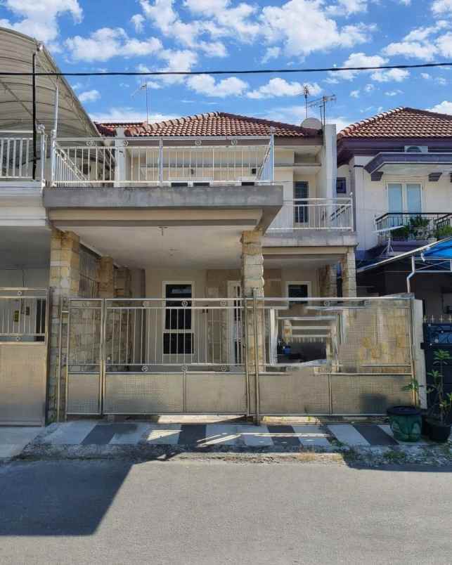 rumah pantai mentari strategis row 4 mobil