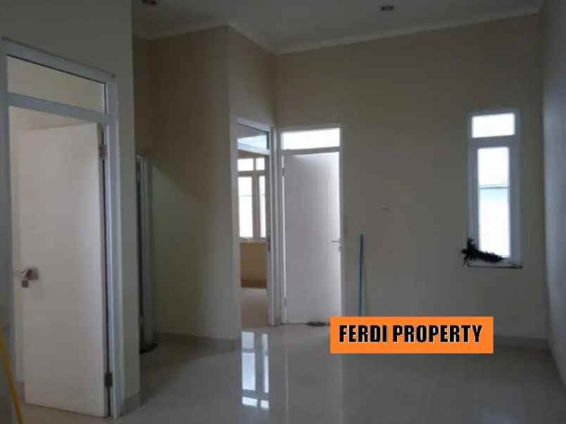 rumah perumahan bukit golf riverside