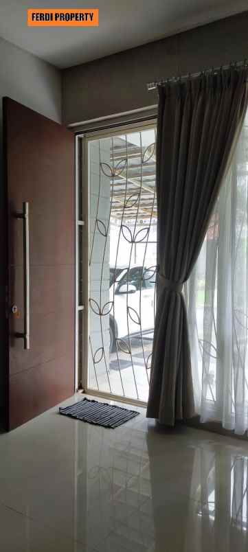 rumah perumahan citra gran cibubur