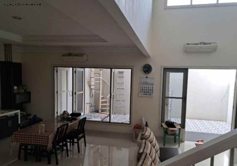 rumah puri galaxy strategis