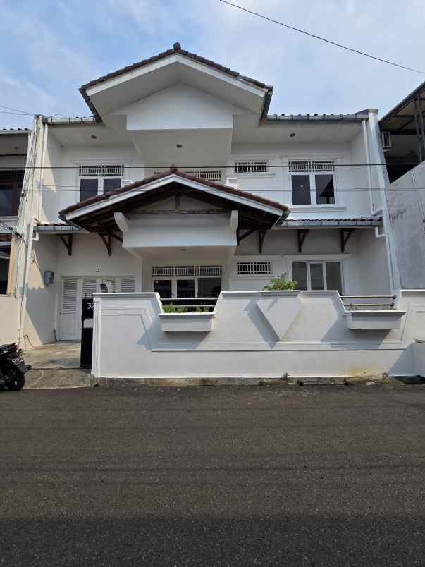 rumah second layak huni di pulo asem rawamangun jaktim