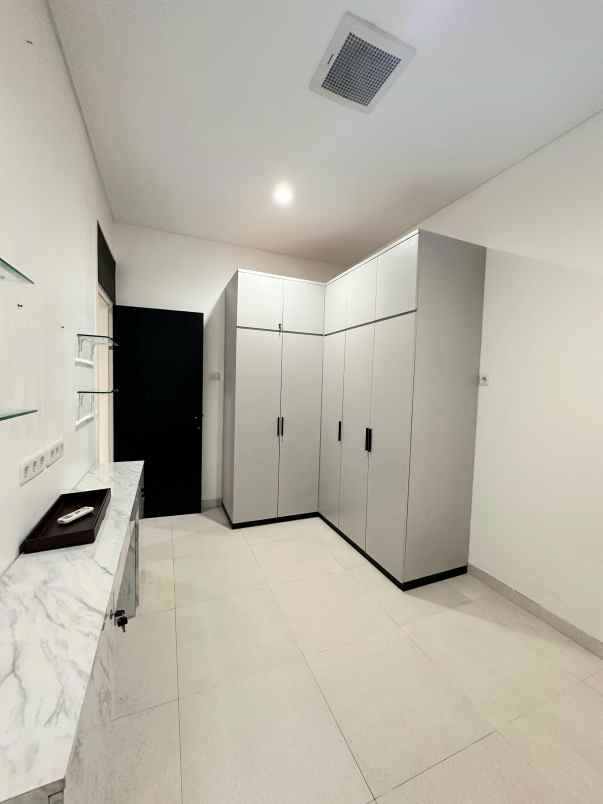 rumah semi furnished di pamulang tangsel