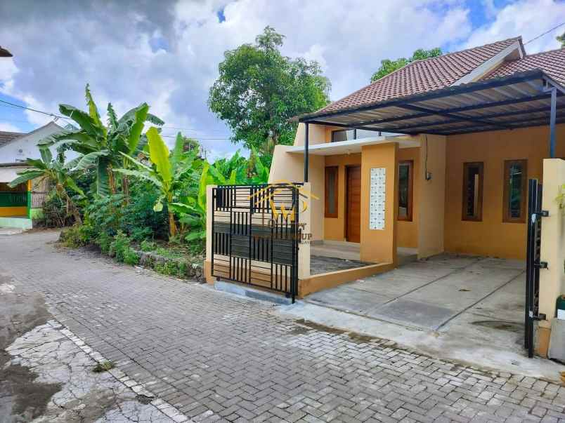 rumah siap huni baru dekat ring road di maguwoharjo