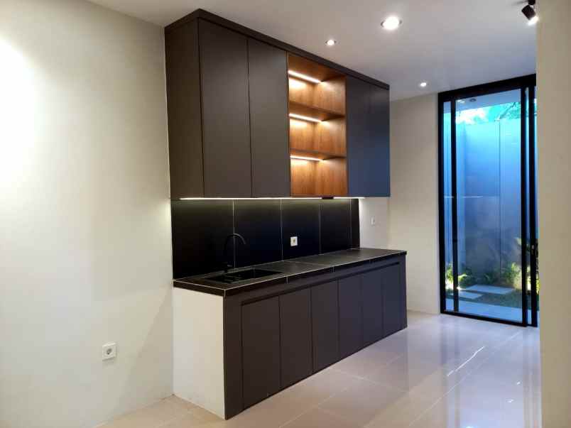 rumah siap huni dalam cluster di jalan kaliurang km 10