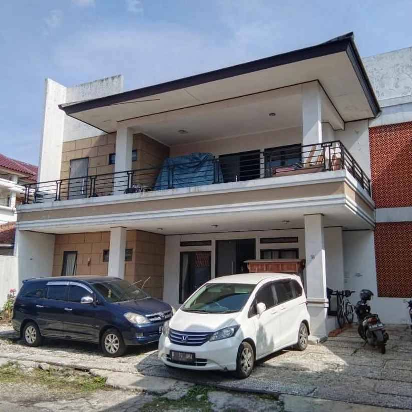 Rumah Siap Huni Dekat Kantor Kpu Sayap Riau Bandung