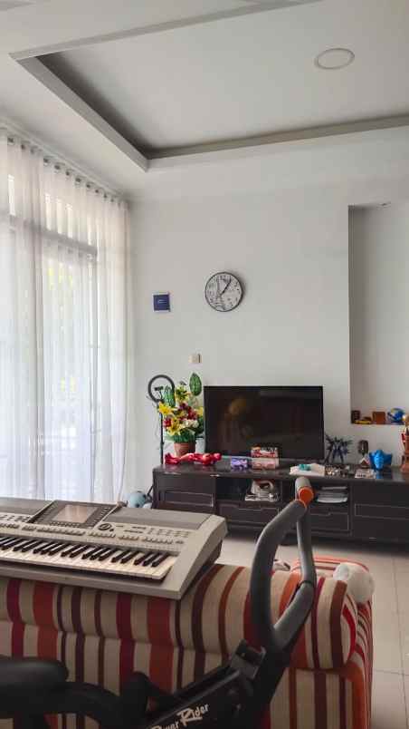 rumah siap huni di batununggal asri