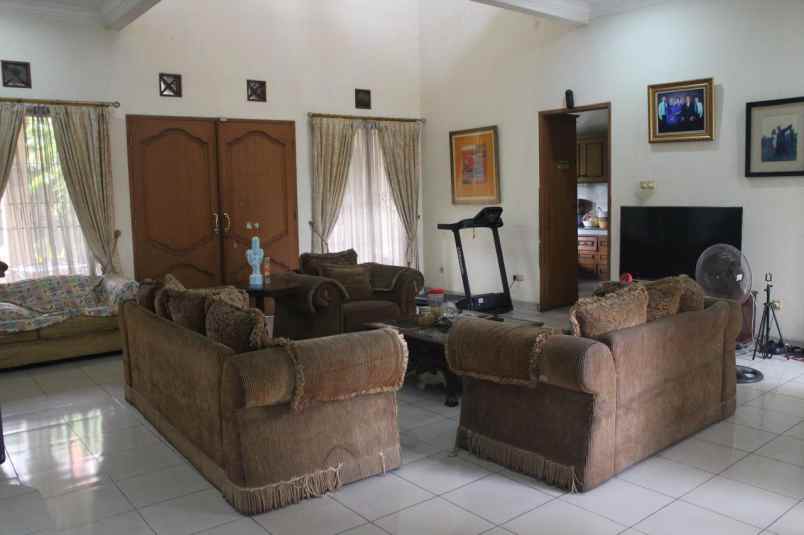 rumah siap huni di kemang pratama regency bekasi