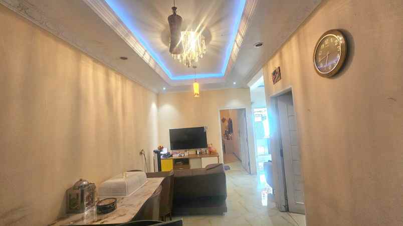 rumah siap huni di komplek hii kelapa gading