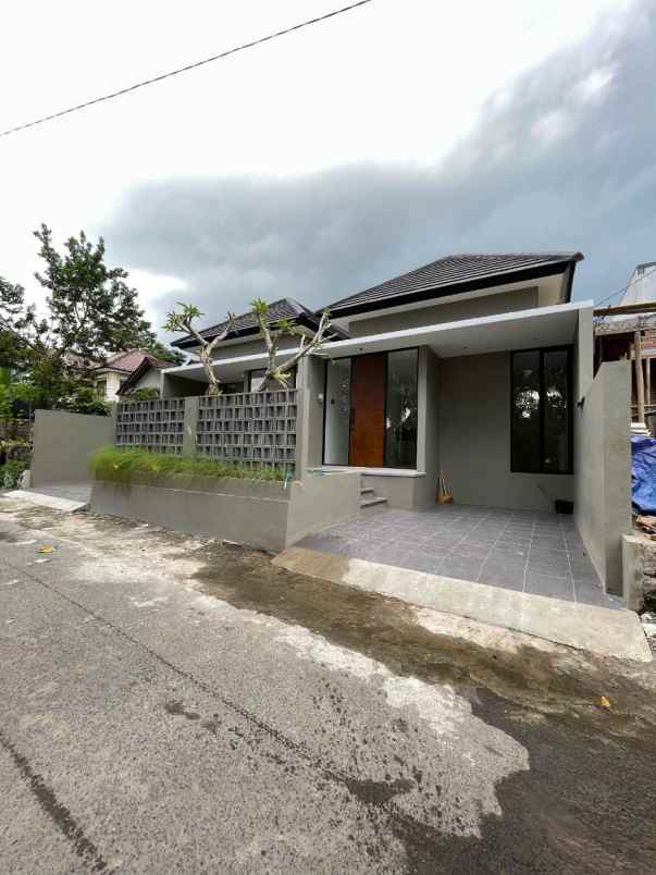 rumah siap huni di margokaton seyegan sleman