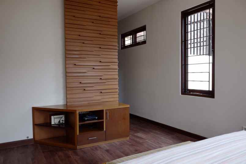 rumah siap huni di rawamangun jakarta timur