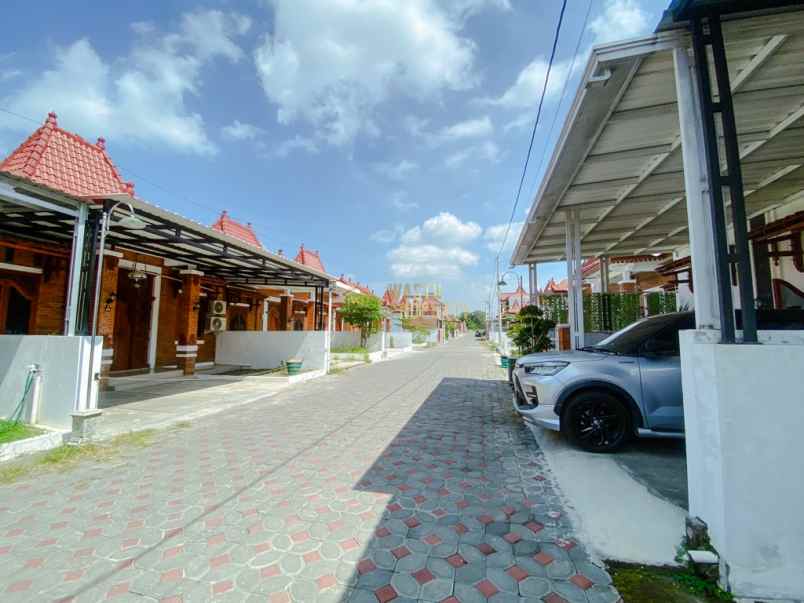 rumah siap huni lokasi dekat candi prambanan