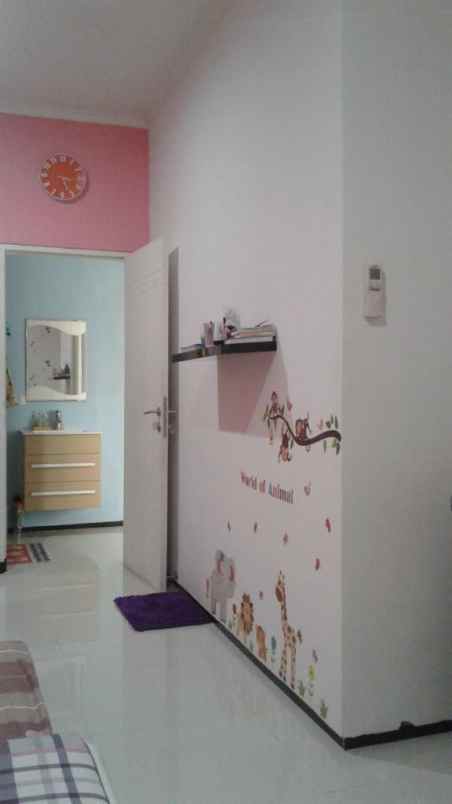 rumah siap huni lokasi deltasari waru sidoarjo