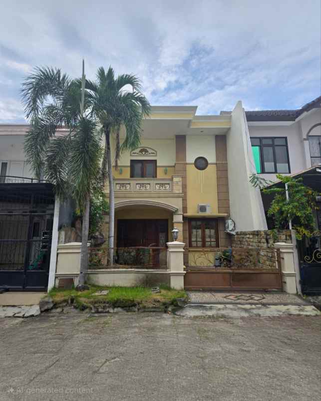 rumah taman mutiara pakuwon city strategis siap huni