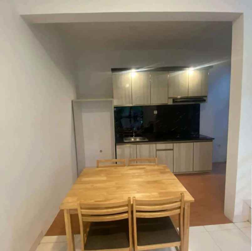 rumah terawat siap huni di cendana residence pamulang