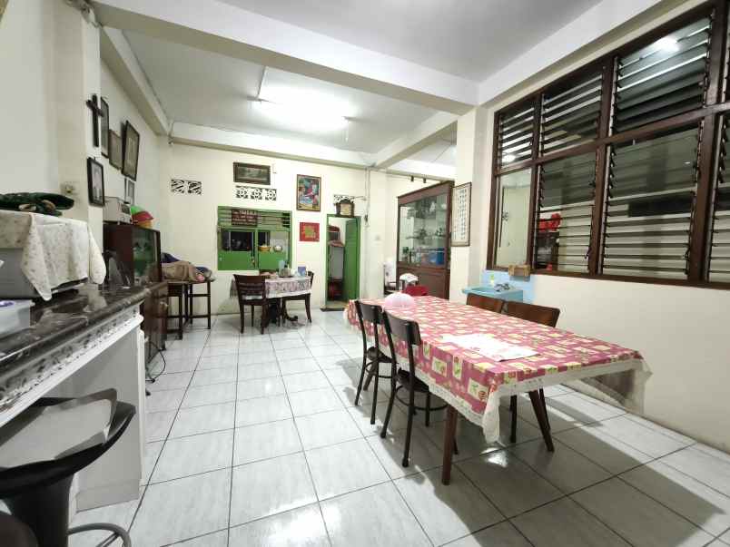 rumah unfurnished shm sawah besar jakarta pusat