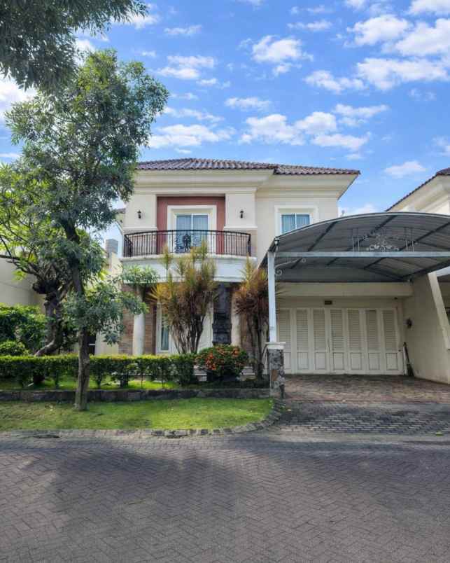 rumah venezia wisata bukit mas strategis