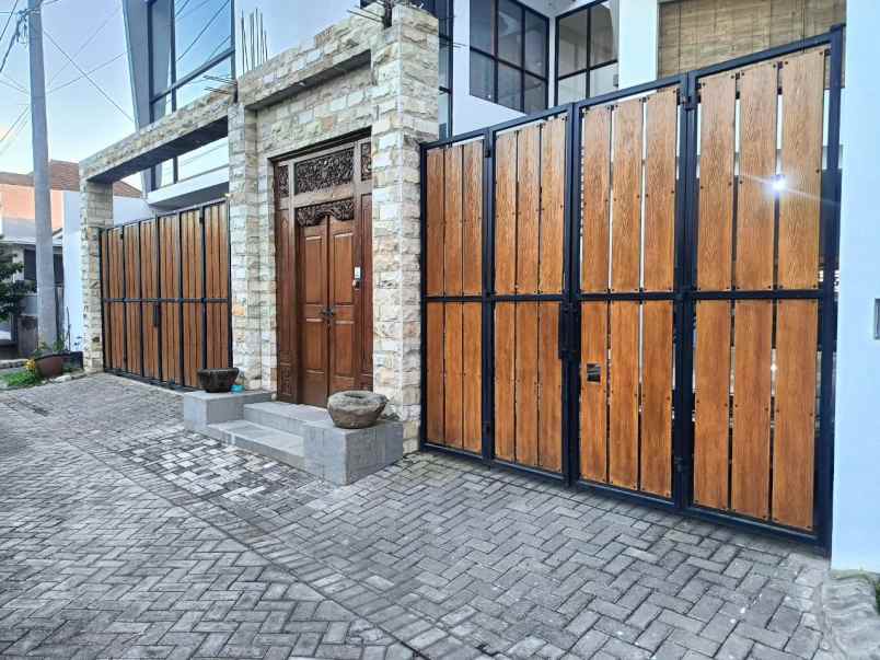 rumah villa dekat rsud kota malang