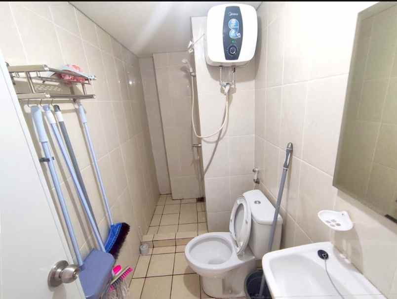 sewa apartemen m town gading serpong