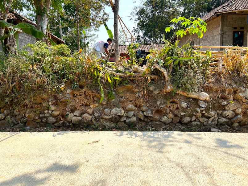 tanah 500m view sawah karangpandan karanganyar