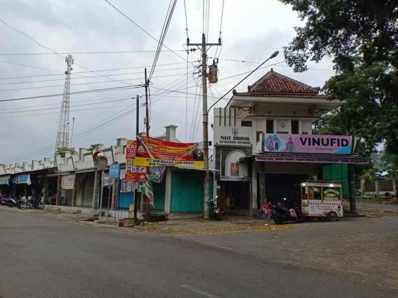 tanah dekat pasar kedawung