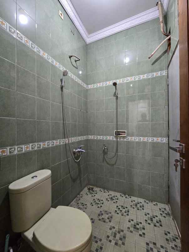 turun harga rumah secondary siap huni di duren sawit