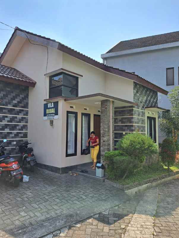 villa plus perabot dekat bns jtp 2 batu madewo apples