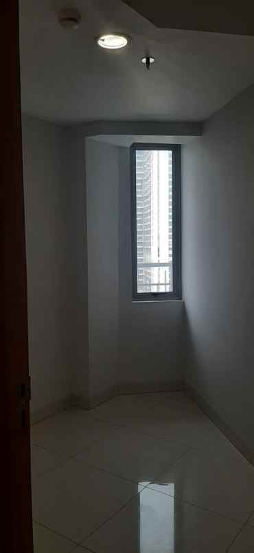1 unit apartemen the mansion at dukuh golf kemayoran