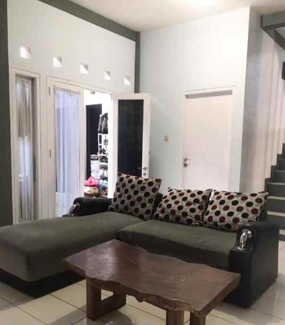 akses 1 mobil rumah antapani dekat arcamanik bandung