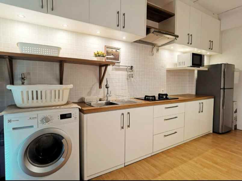 apartemen gunawangsa manyar tower b