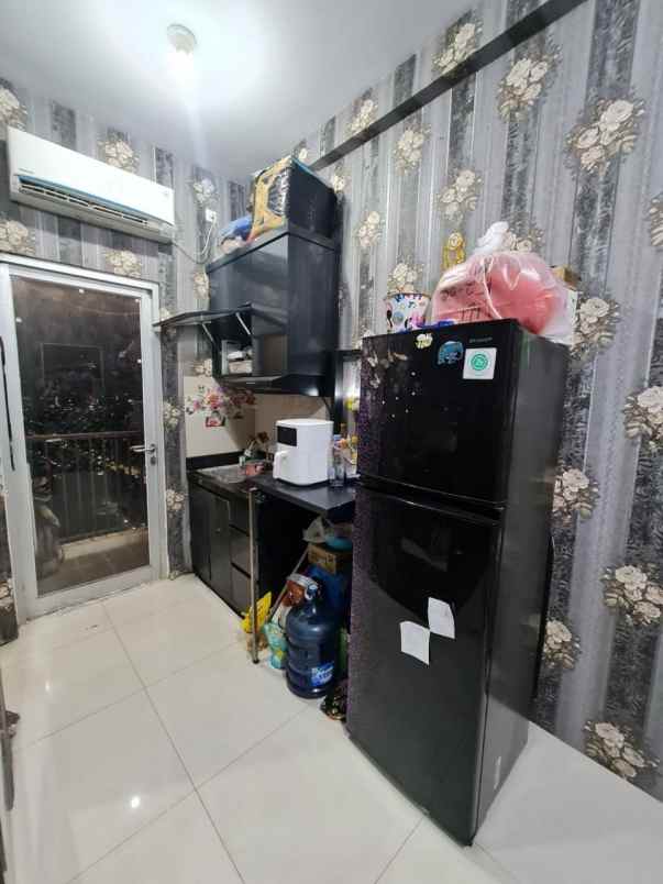 apartment gunawangsa tidar tower a