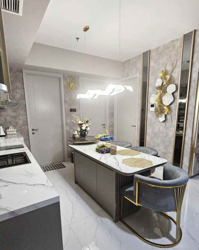 apartment la viz pakuwon mall siap huni new furnish