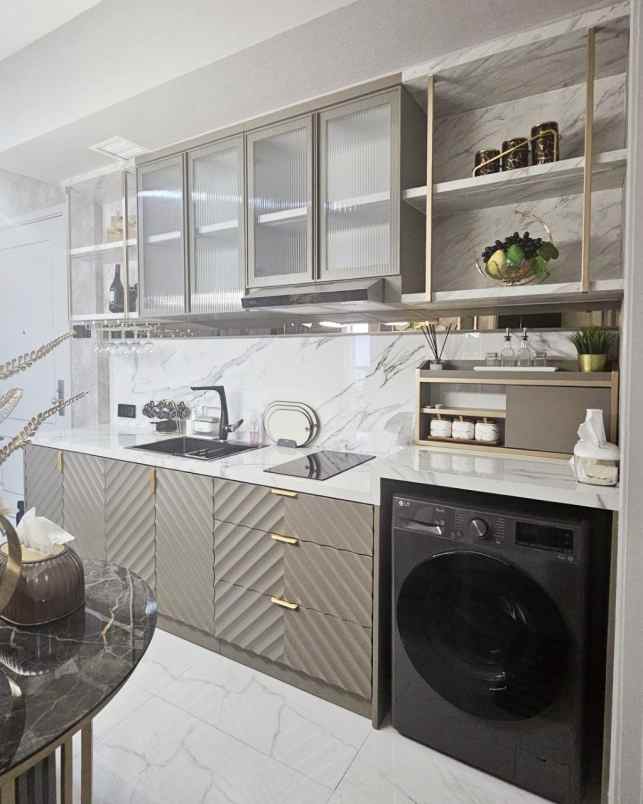 apartment la viz pakuwon mall siap huni new furnish