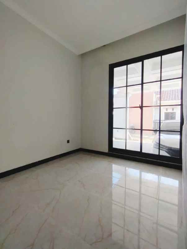 brand new house modern classic dalam cluster