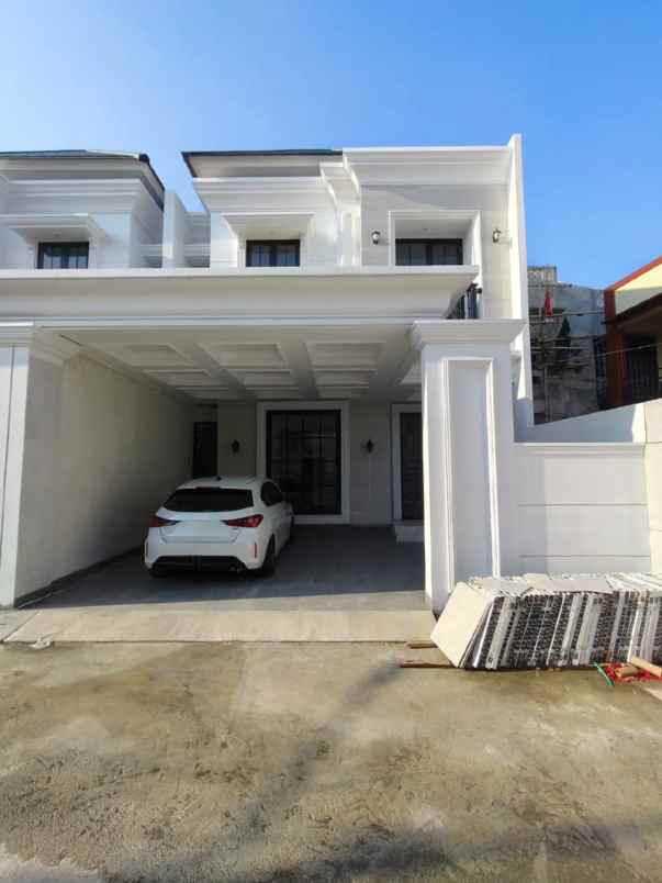 brand new house modern classic dalam cluster