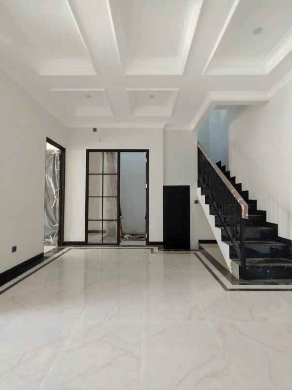 brand new house modern classic dalam cluster